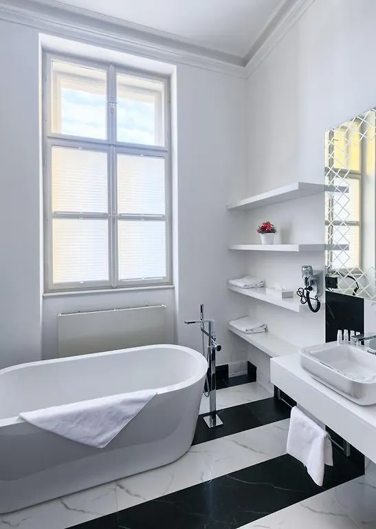 Grand Central Residence By Tkc Aparthotel