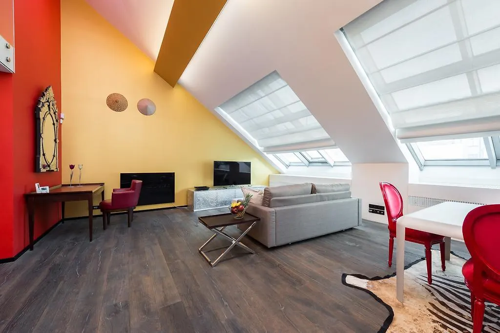 Ξενοδοχείο με διαμερίσματα Grand Central Residence By Tkc Πράγα